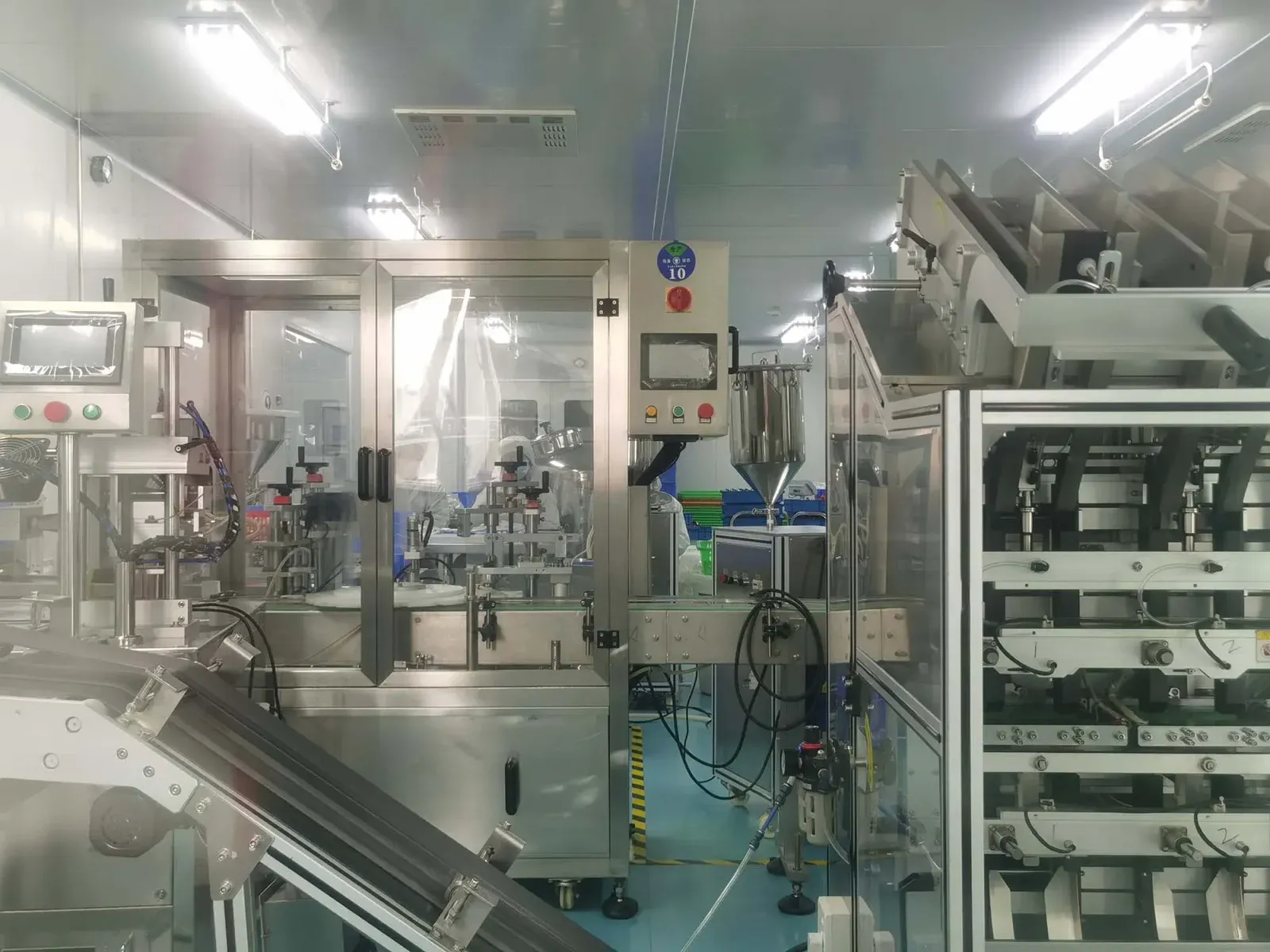 Rixin skincare manufacturing area with production equipment inside the Zhuhai facility
