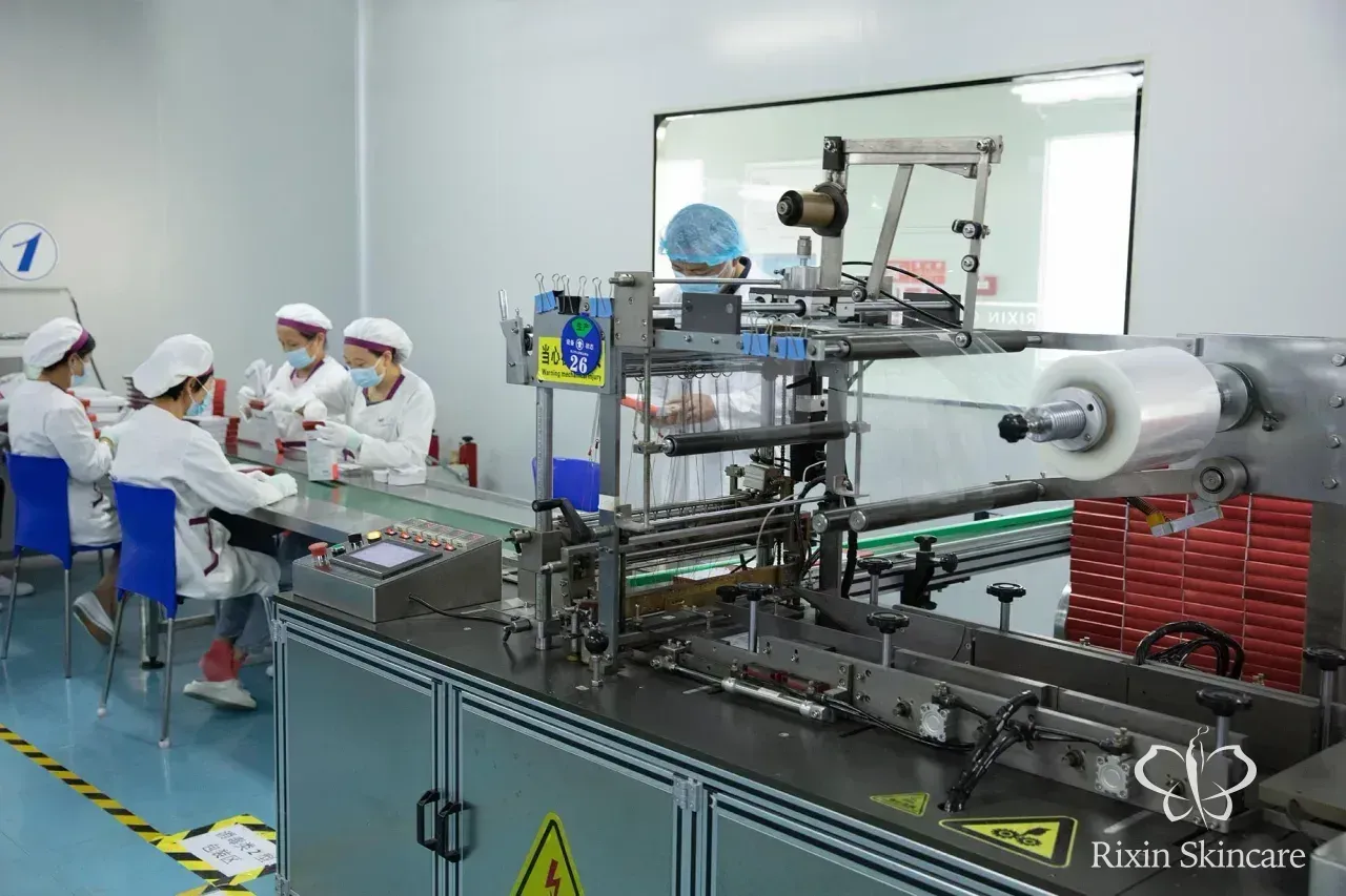 Real Rixin cosmetic packaging assembly or finished-product handling area